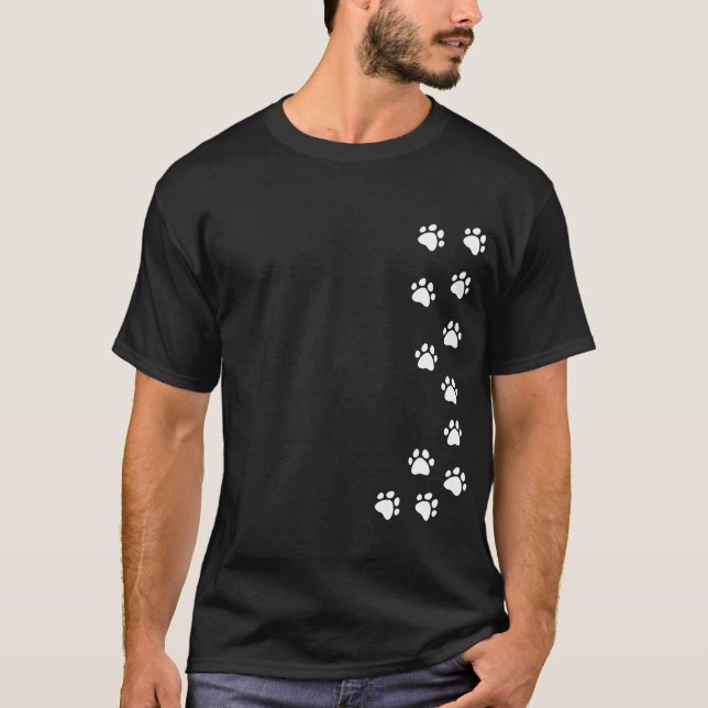 Camiseta com pegada de pata - modelo (Frente)
