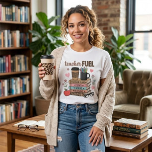 Camiseta com Pilha de Livros Estampa de Leopardo C