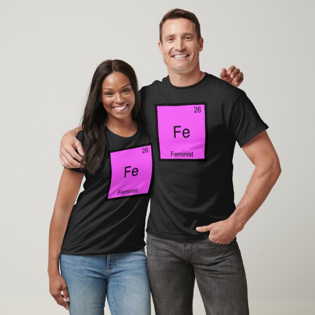 Camiseta com Símbolo do Elemento Químico Feminista (Unissex)