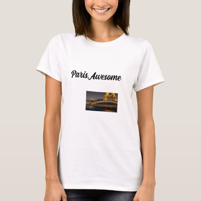 Camiseta Com tema de Paris  (Frente)