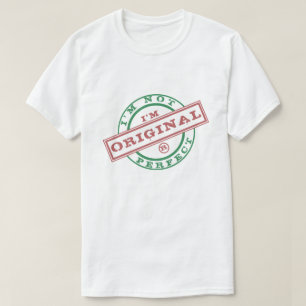 Camiseta com Texto de Carimbo