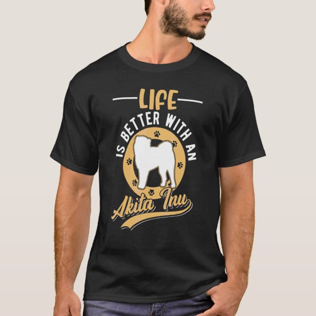 Camiseta Com Um Akita Inu (Frente)