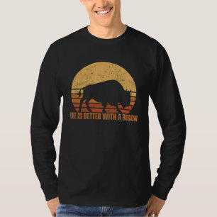 Camiseta Com um búfalo bisão