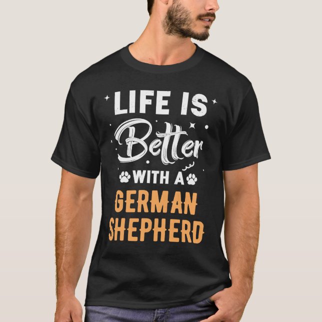 Camiseta com um cão pastor alemão (Frente)