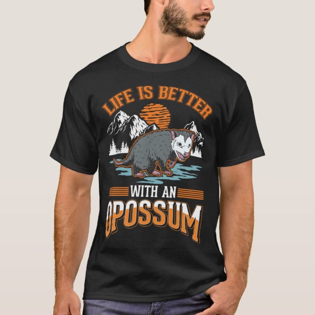 Camiseta com um Gambá Lixo Gato Possum (Frente)