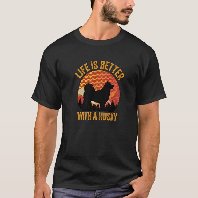 Camiseta Com um Husky Linhas Onduladas Retro (Frente)