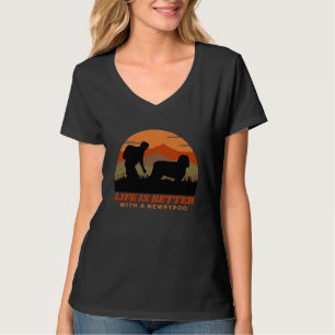 Camiseta Com um Newfypoo Mochila de Trilha Masculina