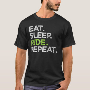 Camiseta Coma a Corrida do Sono Repetir Cavalo Andando Com