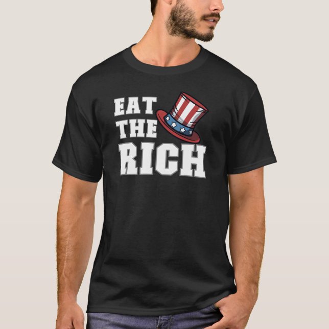 Camiseta Coma a Rich Anti Trump Oligarch Política dos EUA (Frente)