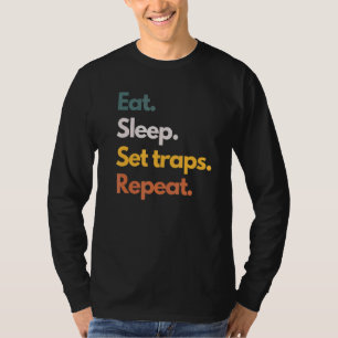 Camiseta Coma Armadilhas De Sono Repetir Caçador E Armador