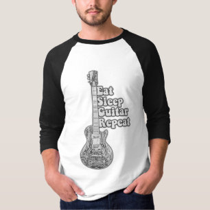Camiseta Coma guitarra dormir repita. rerto preto e branco