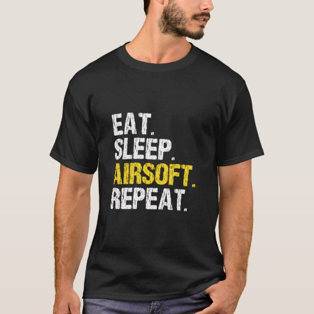Camiseta Coma o aspirador da Airsoft Repete o Presente Engr (Frente)