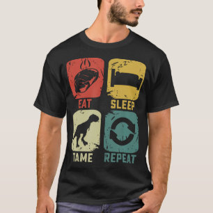 Camiseta Coma o tempo de sono Repita o Geek de jogos do Din