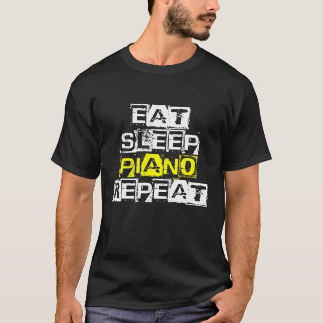 Camiseta Coma Piano Dormindo Repete Piano Jogador Engraçado (Frente)