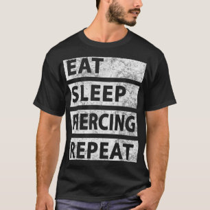 Camiseta Coma Piercing Do Sono Repetir Piercing Engraçado