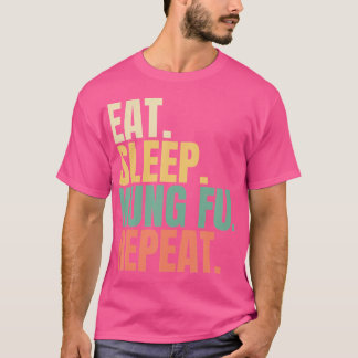 Camiseta Coma Repetição de Kung Fu no Sono