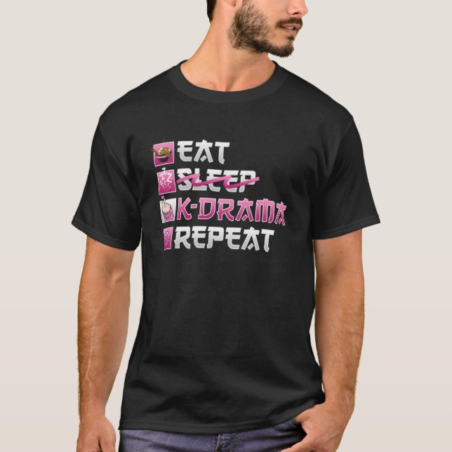 Camiseta Coma sem dormir K Drama Repetir K Pop (Frente)