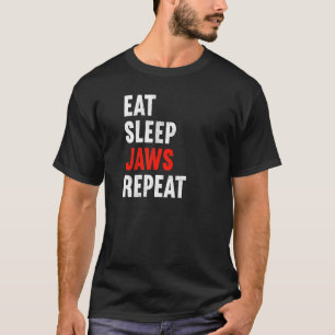 Camiseta Coma Tubarão-Sono Repetir Dentista Ortodontista