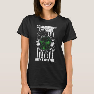 Camiseta Comandar Os Céus Com Competência Em Matéria De Co-