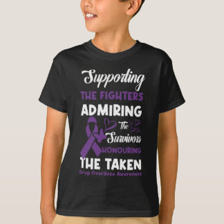 Camiseta Combatentes Honrando a Sobredosagem Tomada 4