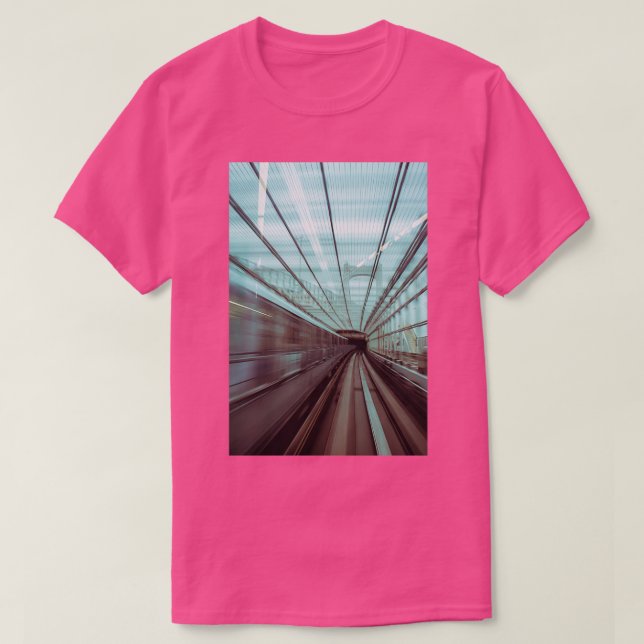 Camiseta Comboio em movimento (Frente do Design)