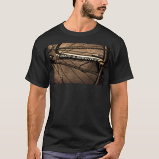 Camiseta Comece uma revolução - T preto