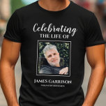 Camiseta Comemoração Moderna Da Vida Com Memorial Fotográfi<br><div class="desc">Vista uma foto especial Celebração da camisa Life para homenagear os desaparecidos. Adicione uma foto e uma mensagem especial.</div>