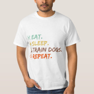 Camiseta Comer Cães do Comboio do Sono Repetir Treinamento 