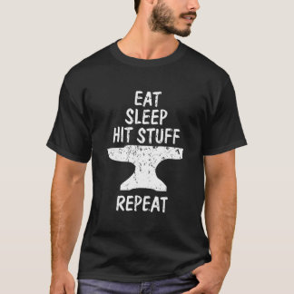 Camiseta Comer Dormir Bater Coisas Repetir Ferreiro Bigorna