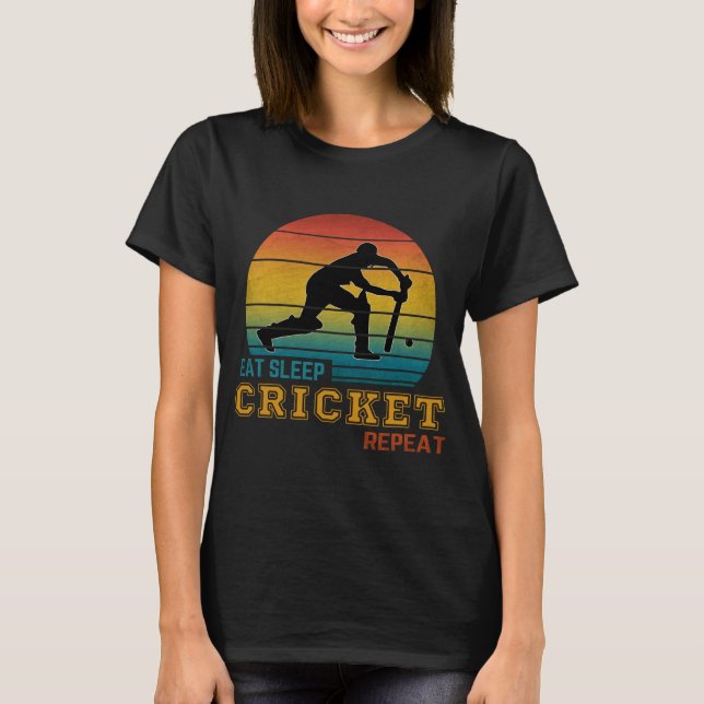 Camiseta Comer Dormir Críquete Repetir  (Frente)