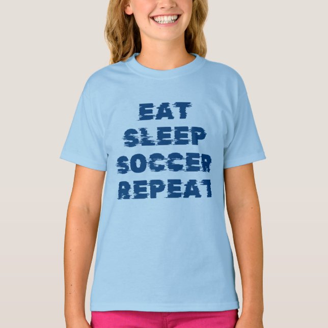 Camiseta comer dormir futebol repetir  (Frente)