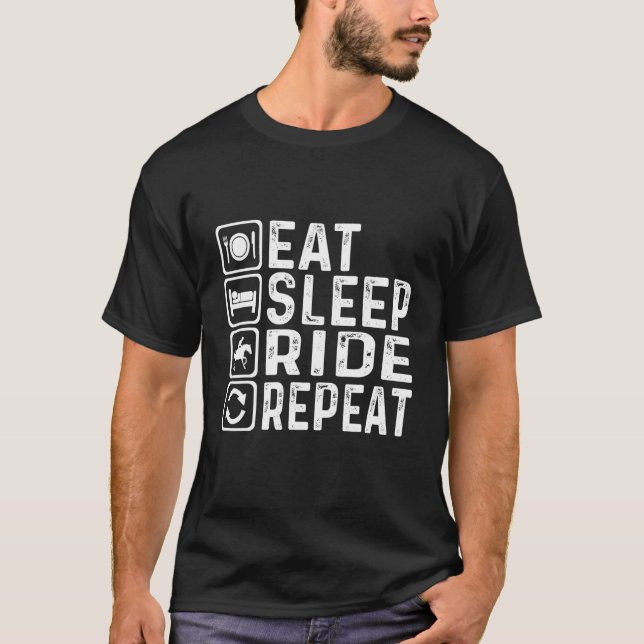Camiseta Comer Dormir  Montar Cavalos  Vestir Cavalos (Frente)