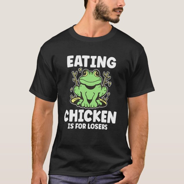 Camiseta Comer Frango é Para Perdedores Caçando Rãs (Frente)