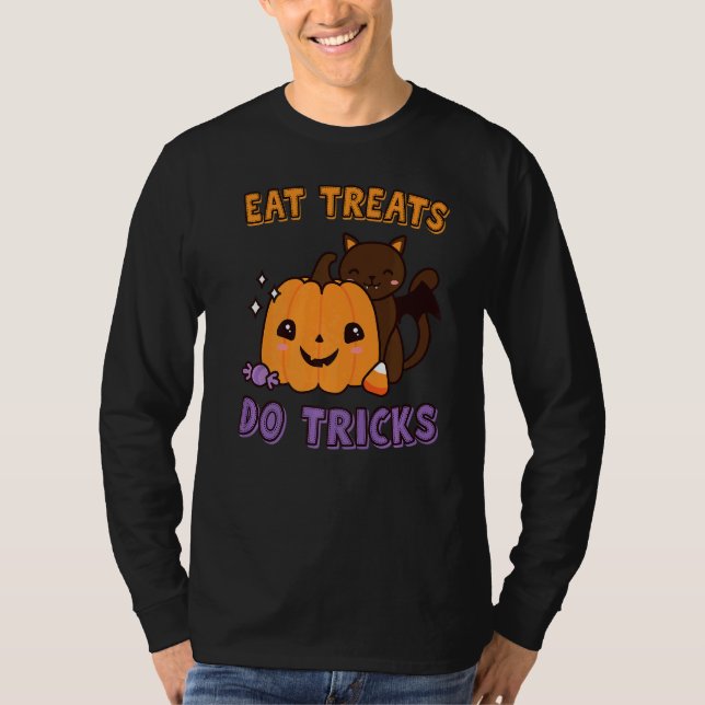 Camiseta Comer Tratamentos Fazer Truques Halloween Assustar (Frente)