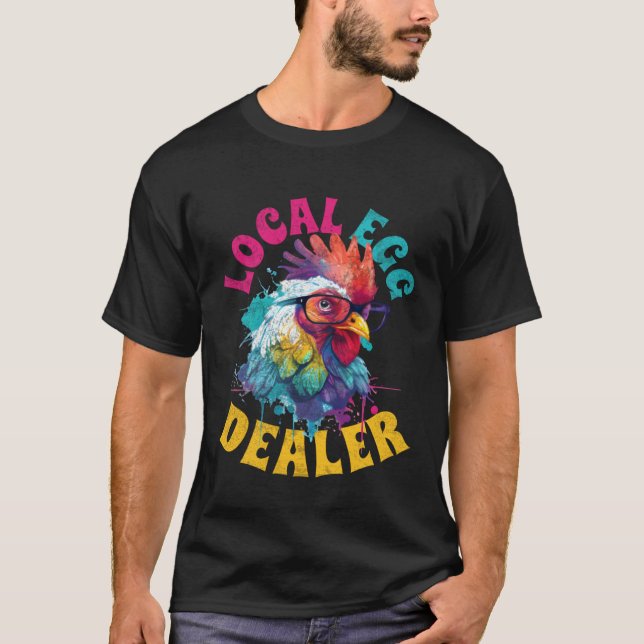 Camiseta Comerciante de Ovos Local  Frango Usando Óculos de (Frente)