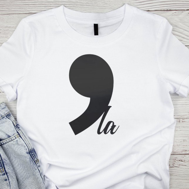 Camiseta Comma-La Minimalista (Criador carregado)