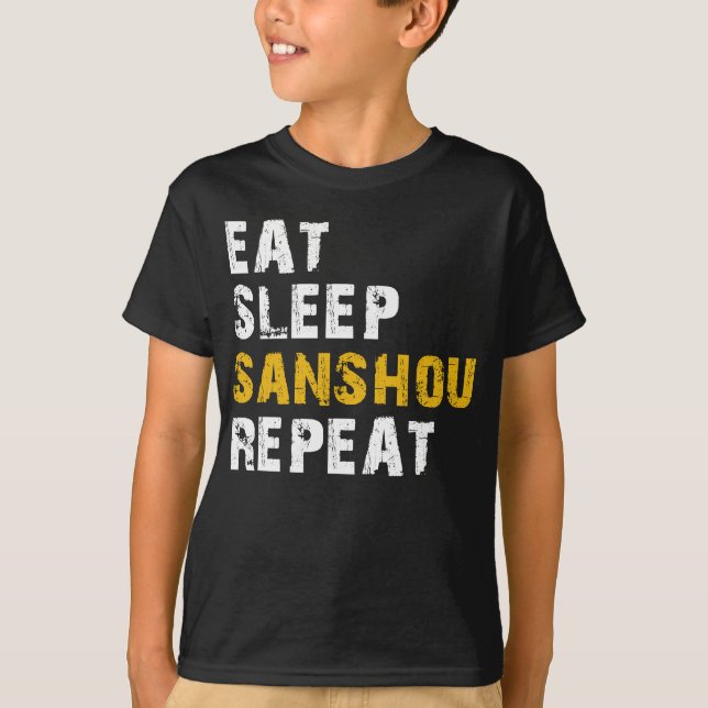 Camiseta como dormir Sanshou (Frente)