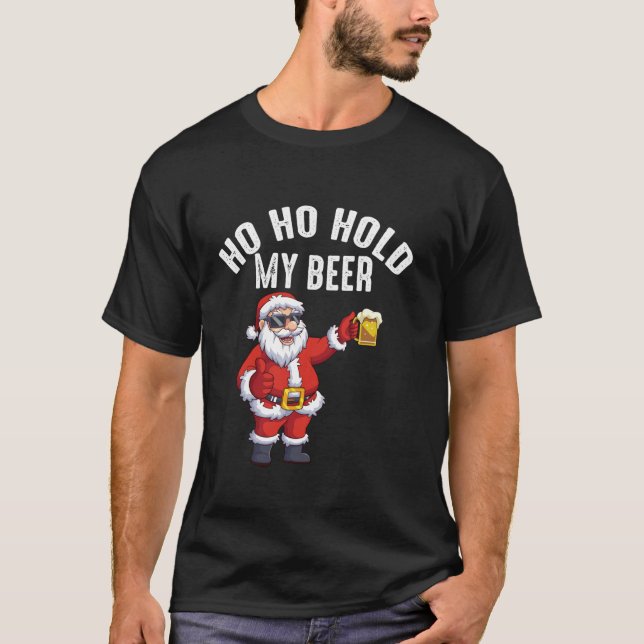 Camiseta Como Segura Minha Cerveja Engraçada Festa De Natal (Frente)