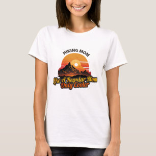 Camiseta Como uma mãe normal, só mais legal