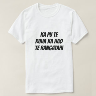 Camiseta Como uma rede antiga, outra é refeita
