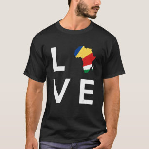 Camiseta Comoros Flag Love Africa Continent Silhouette for