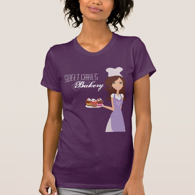 Camiseta Companhia T-Shirt Brunette Baker Purple Cup (Frente)