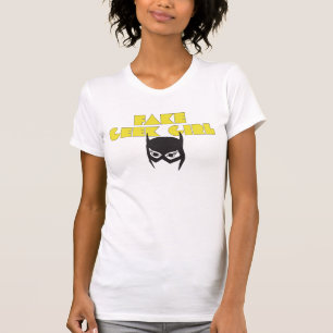 Camiseta Compartimento de GEEKED - menina falsificada do