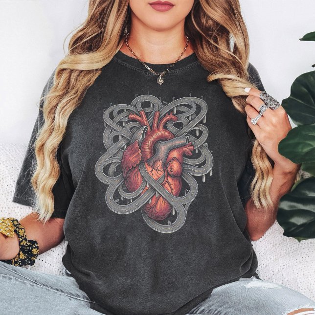 Camiseta Complexo Anatômico Coração Estrada Surreal (Criador carregado)