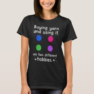Camiseta Comprando Fio E Usando Em Diferentes Passatempos T