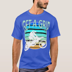 Camiseta Compre Um Deserto De Camada De Camada De Sujeira
