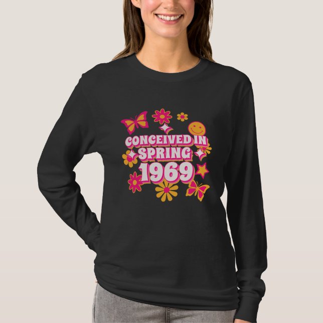 Camiseta Conceived in Spring 1969 1970 Born Edition (Frente)