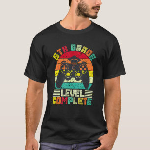 Camiseta Concluído o nível da 5ª série para a formatura da