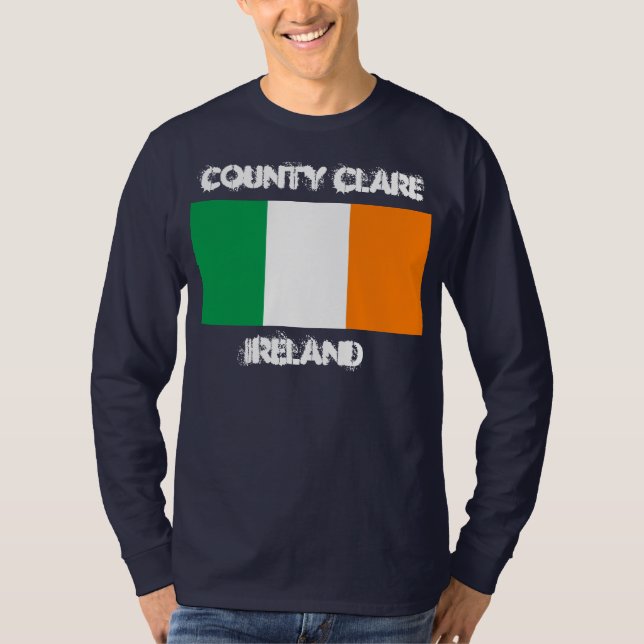Camiseta Condado Clare, Ireland com bandeira irlandesa (Frente)