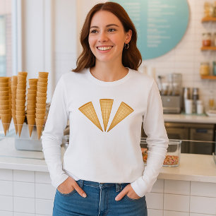 Camiseta Cone de Sorvete de Waffle Triplo Sobremesa de Verã